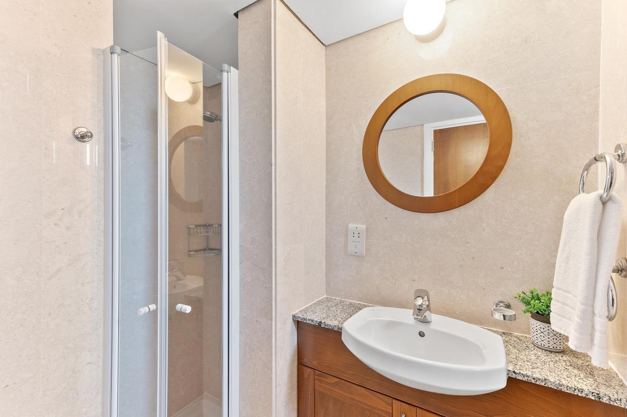 2 Bedroom Apartment Chloe With Communal Pool, Aphrodite Hills Resort Kouklia Exteriör bild